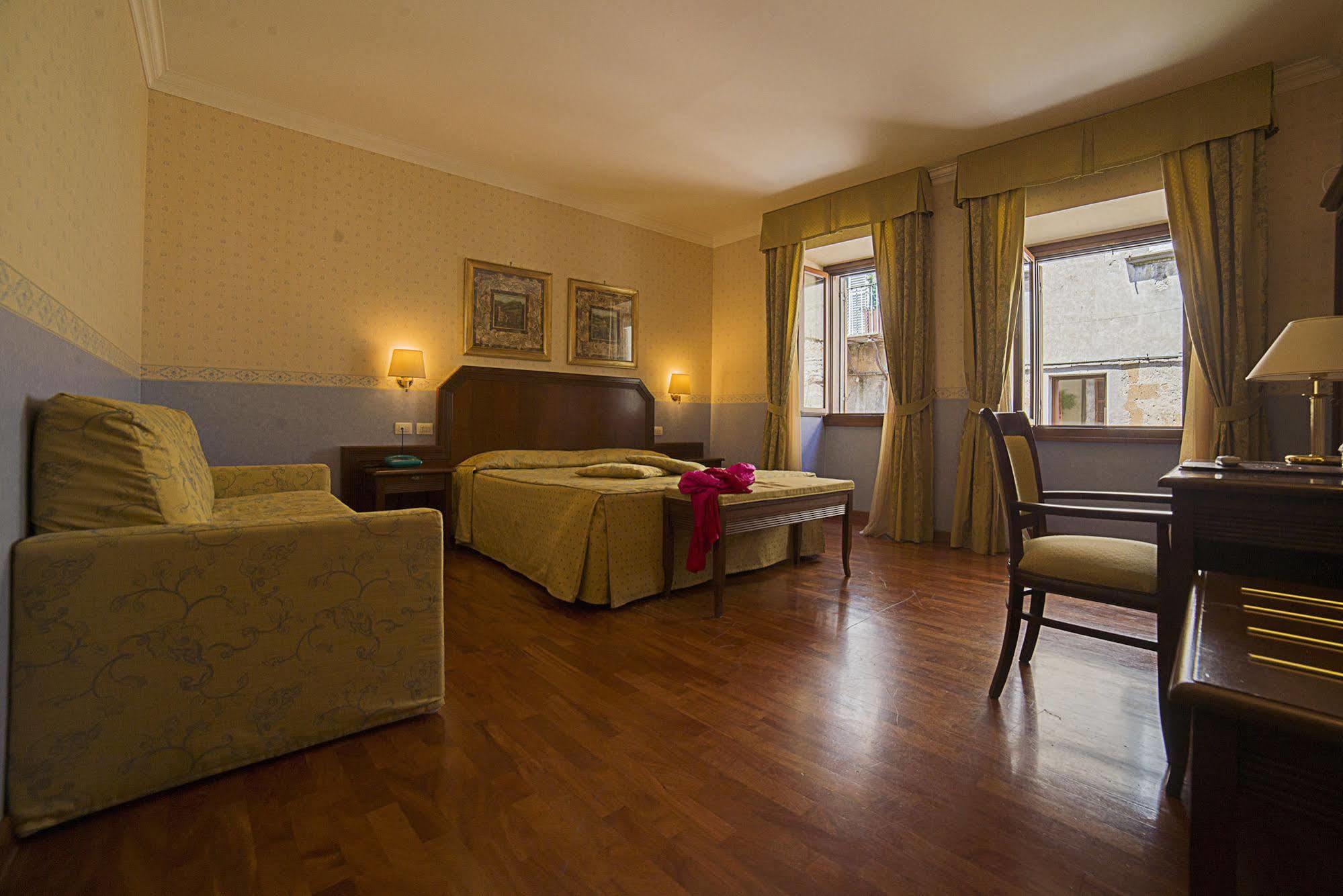 Hotel Filippeschi Orvieto Dış mekan fotoğraf